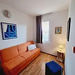Casa Dell'arte Πανσιόν Αγαθούπολη